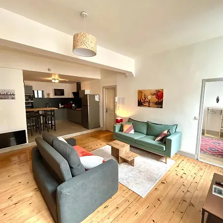 Louisa - Spacieux En Plein Centre - Places Gratuites - 1er Etage * Ош